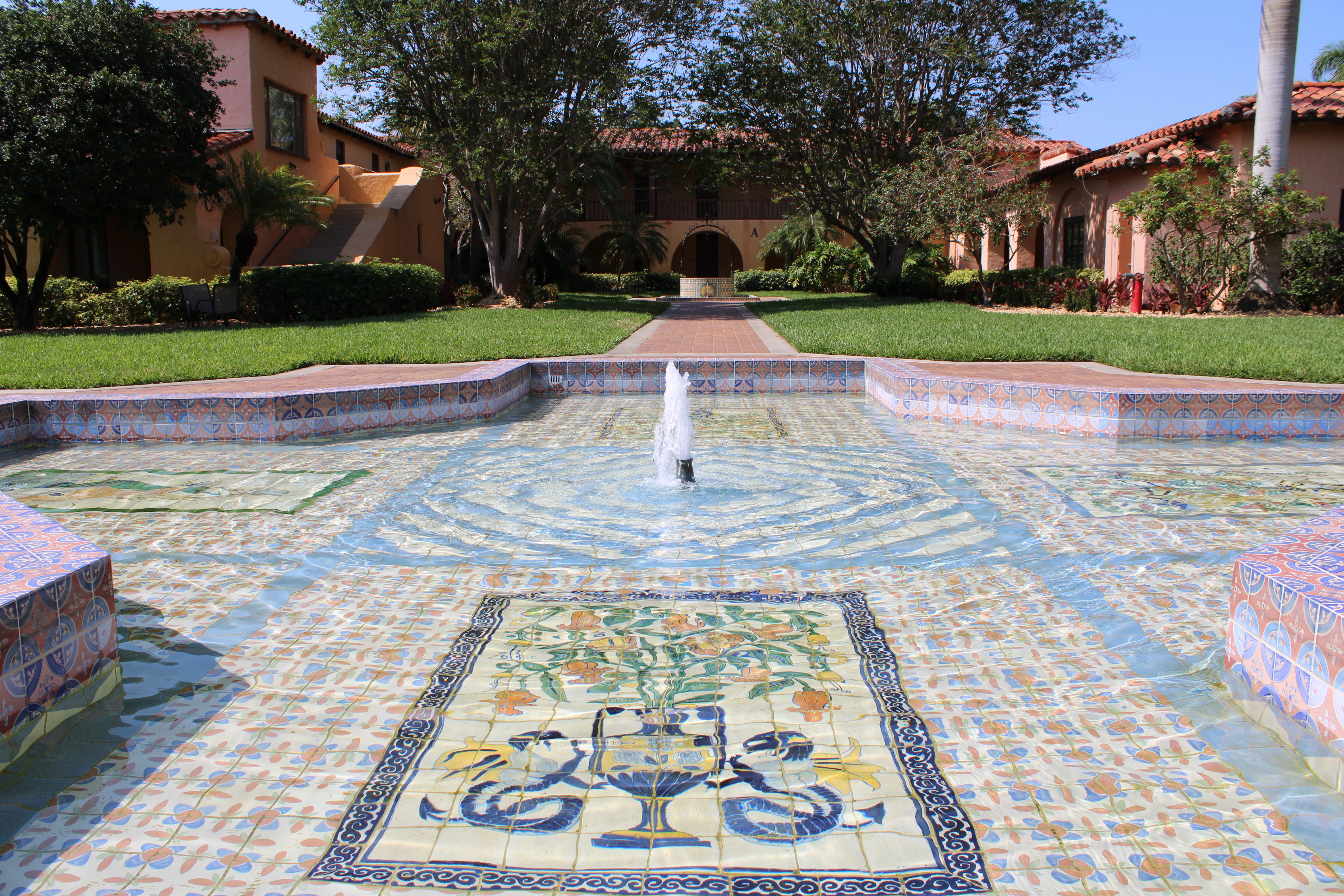 Fountains 3-4 Fountains 3-4